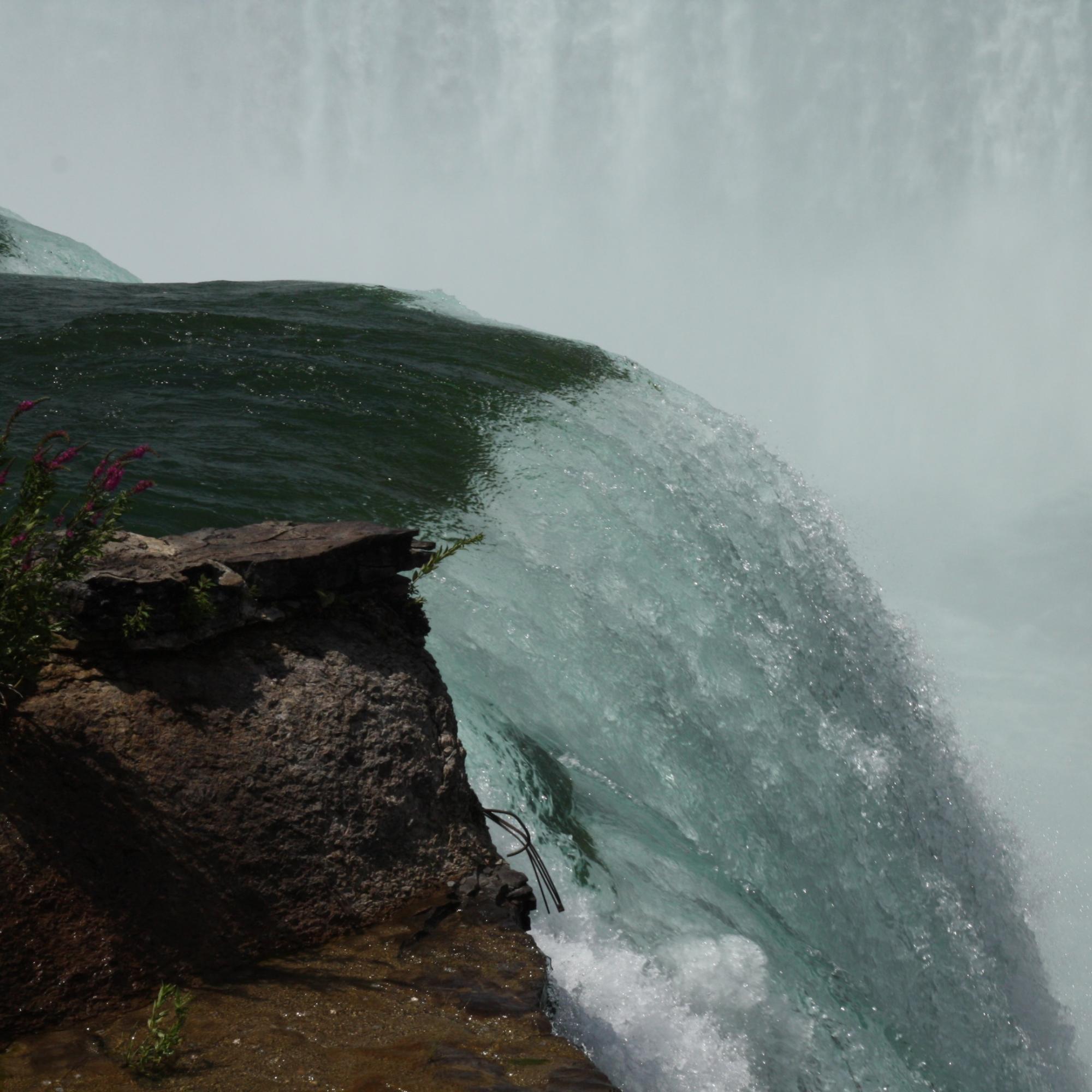 Fastenimpuls-Bild-220405-Wasserfall