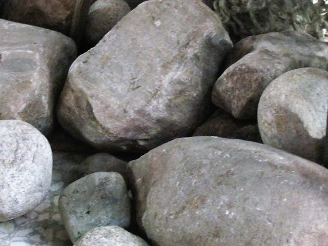 Symbole-Mauern-Steine